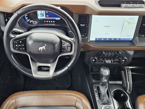 Used 2024 Ford Bronco Outer Banks image 26