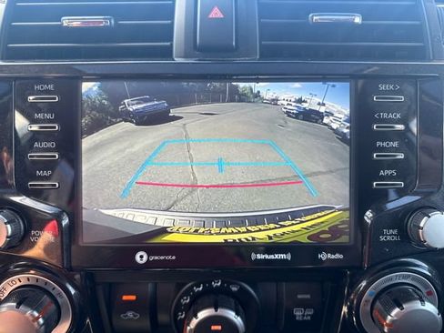 Used 2021 Toyota 4Runner TRD Off-Road Premium w/ Moonroof Package AWD/4WD image 20