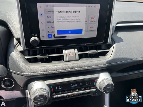 Used 2025 Toyota RAV4 XLE FWD image 24