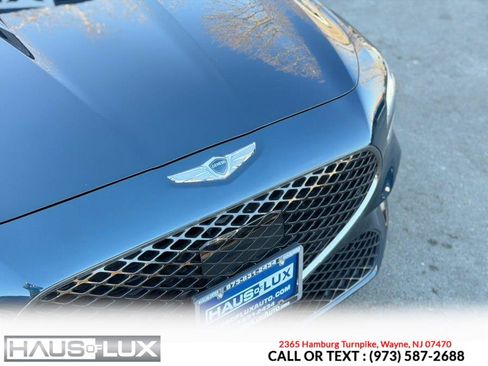 Used 2023 Genesis G70 2.0T w/ Sport Prestige Package image 11