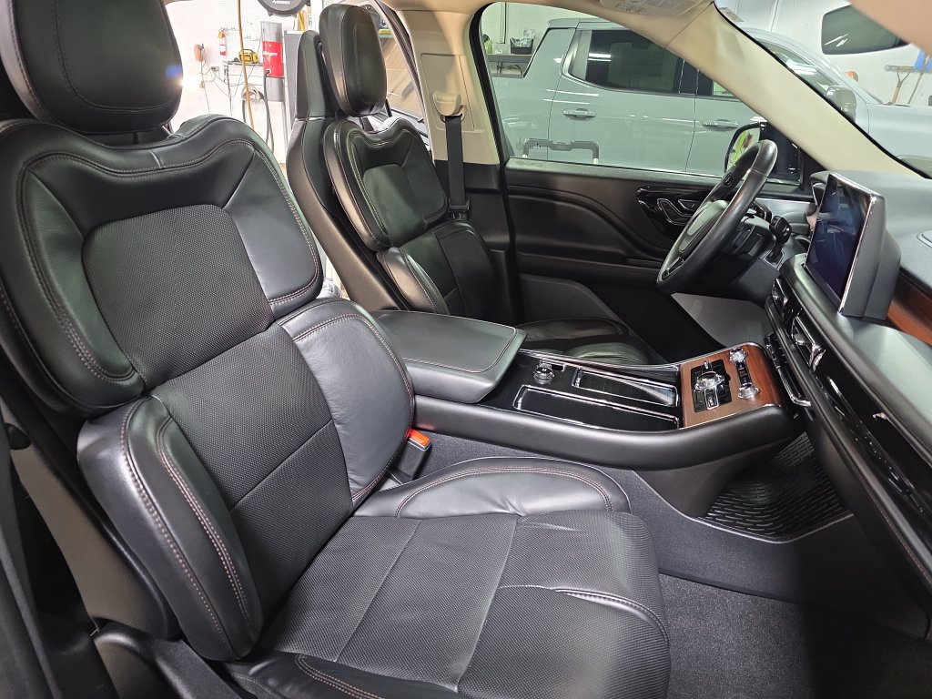 Used 2021 Lincoln Aviator Reserve w/ Equipment Group 201A AWD/4WD image 10