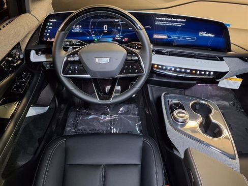 New 2026 Cadillac Optiq Sport 1 image 9