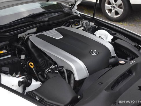 Used 2018 Lexus IS 300 AWD w/ Comfort Package image 34