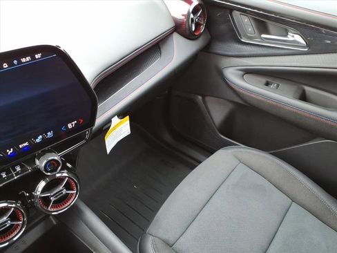 Used 2024 Chevrolet Blazer EV RS image 27