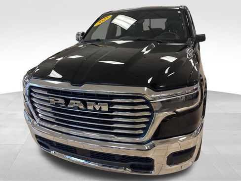 Used 2025 RAM 1500 Laramie image 2
