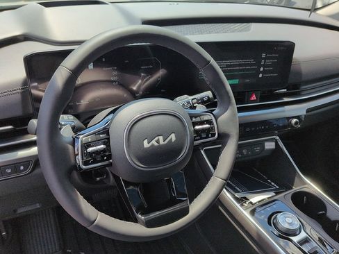 New 2026 Kia Carnival SX Prestige FWD image 9