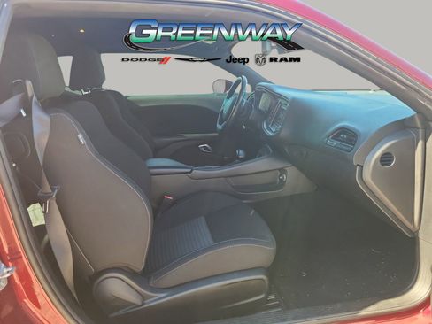 Used 2021 Dodge Challenger GT w/ Blacktop Package image 9