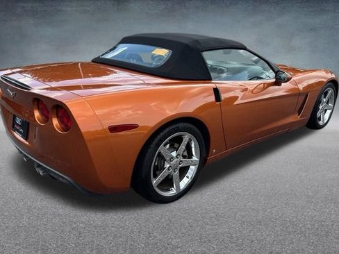 Used 2007 Chevrolet Corvette Convertible w/ Preferred Equipment Group RWD image 4