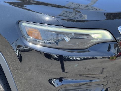 Used 2021 Jeep Cherokee Latitude Lux AWD/4WD image 11