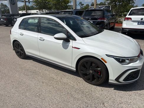 Certified 2023 Volkswagen GTI SE w/ Black Wheel Package FWD image 28