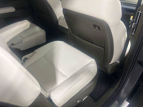 New 2025 Hyundai Santa Fe Calligraphy FWD image 29