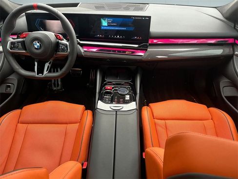 Used 2025 BMW M5 Touring w/ M Driver's Package image 20