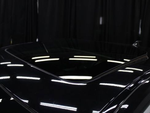 Used 2014 BMW 740i image 9