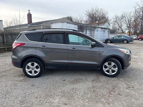 Used 2014 Ford Escape SE w/ Equipment Group 201A image 4