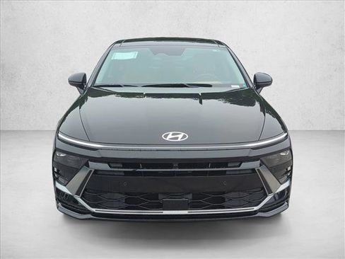Used 2025 Hyundai Sonata Limited image 5
