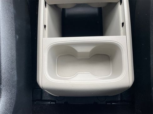 Used 2016 Dodge Grand Caravan SE w/ Quick Order Package 29E SE image 15