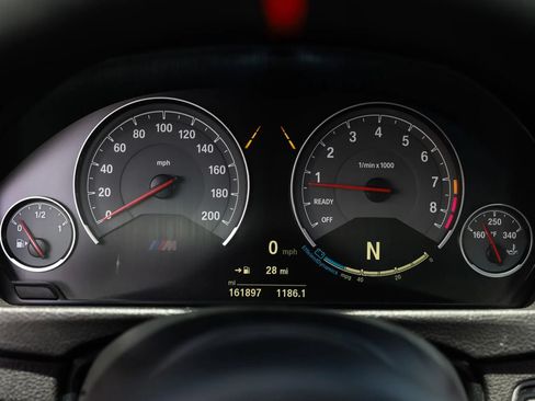 Used 2015 BMW M4 Coupe RWD image 30