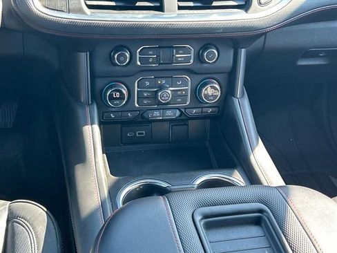 Used 2021 Chevrolet Tahoe RST w/ Luxury Package AWD/4WD image 18