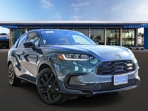 Certified 2024 Honda HR-V Sport image 1