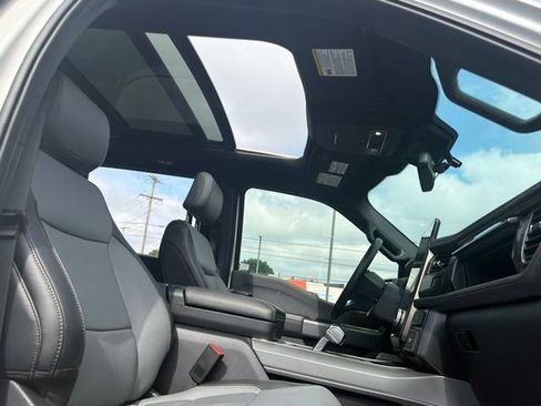 Used 2022 Ford F150 Lightning Lariat w/ Equipment Group 511A High AWD/4WD image 41