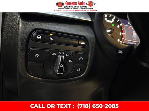 Used 2021 INFINITI QX50 Luxe w/ Appearance Package image 53