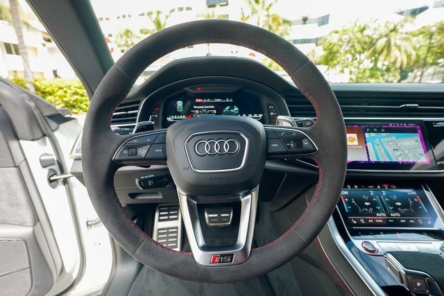 Used 2026 Audi RS Q8 performance AWD/4WD image 65