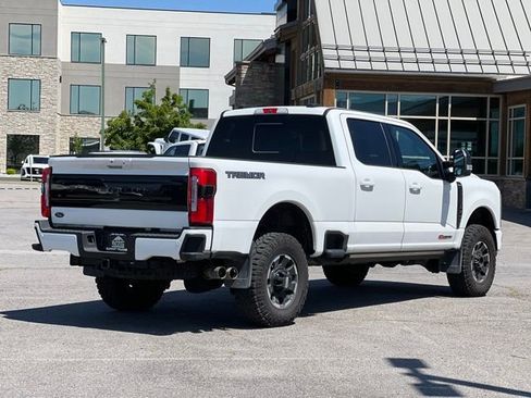 Used 2025 Ford F350 Platinum w/ Tremor Off-Road Package AWD/4WD image 34