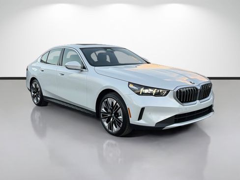 New 2027 BMW 530i xDrive w/ Premium Package AWD/4WD image 1