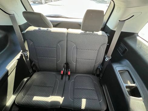 Used 2019 GMC Acadia SLE AWD/4WD image 23