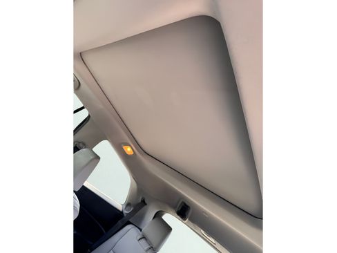 Used 2016 Honda Pilot Elite image 11