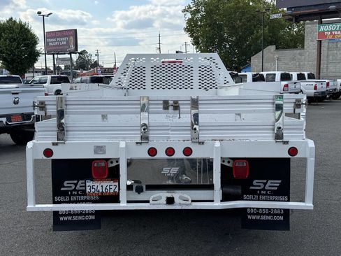 Used 2016 RAM 5500 Tradesman w/ Power & Remote Entry Group AWD/4WD image 6