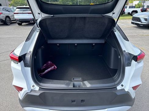 New 2026 Buick Envista Sport Touring w/ Convenience I Package FWD image 9