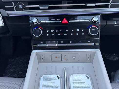 New 2026 Hyundai Santa Fe Limited image 17