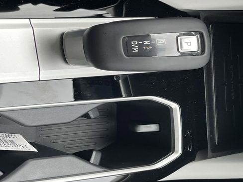 New 2026 Mitsubishi Outlander SE FWD image 22