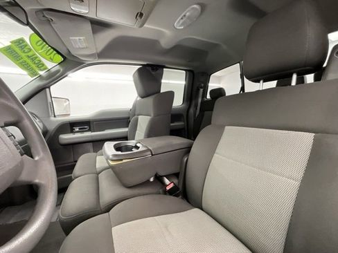 Used 2006 Ford F150 XLT image 5