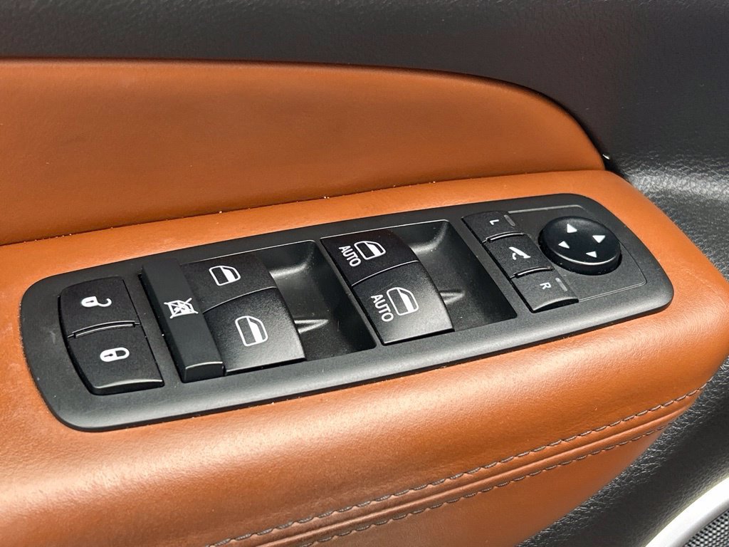Used 2019 Jeep Grand Cherokee Summit AWD/4WD image 20
