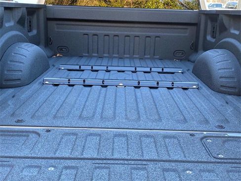 Used 2024 Ford F250 Lariat w/ Lariat Ultimate Package image 32