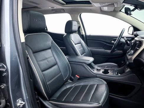 Used 2022 GMC Acadia Denali w/ Denali Ultimate Package image 36