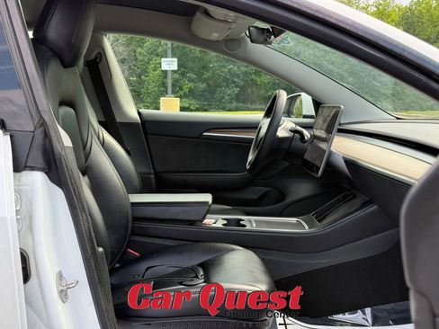 Used 2021 Tesla Model 3 Standard Range Plus image 18