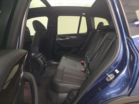 Used 2023 BMW X3 sDrive30i w/ Premium Package image 17