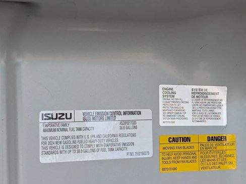 Used 2024 Chevrolet Low Cab Forward RWD image 4