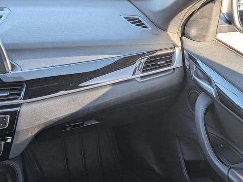 Used 2018 BMW X1 sDrive28i w/ Convenience Package image 18