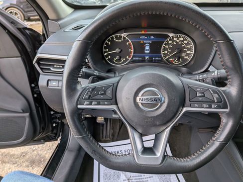 Used 2022 Nissan Altima 2.0 SR image 35