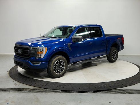 Used 2022 Ford F150 XLT w/ Equipment Group 302A High AWD/4WD image 4