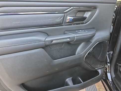 Used 2022 RAM 1500 Limited image 7