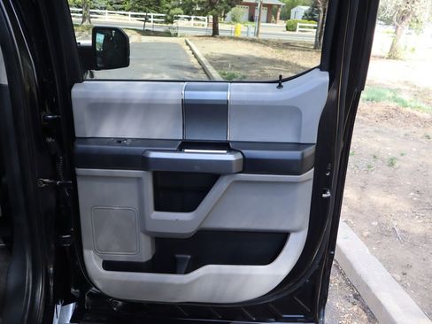 Used 2019 Ford F150 XLT w/ XTR Package image 25