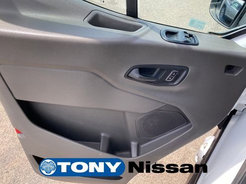 Used 2022 Ford Transit 250 148 High Roof AWD image 31