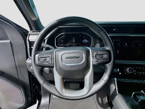 Used 2023 GMC Sierra 1500 Denali w/ Denali Reserve Package AWD/4WD image 35