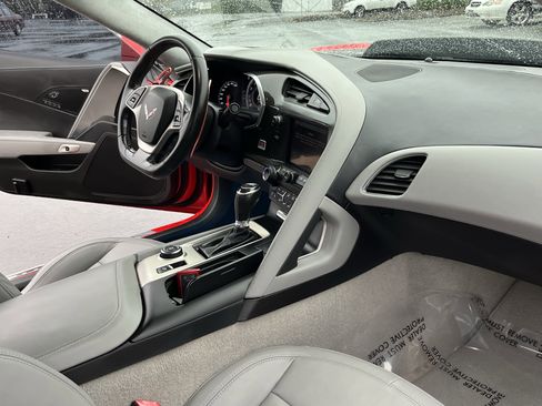 Used 2019 Chevrolet Corvette Grand Sport image 11