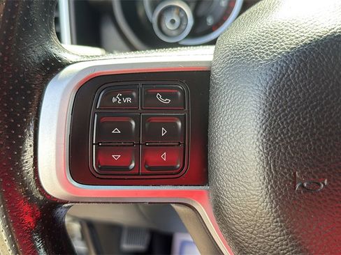 Used 2021 RAM 2500 Big Horn image 21